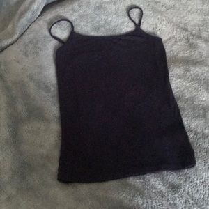 Navy blue tank top. ACCEPTING OFFERS.